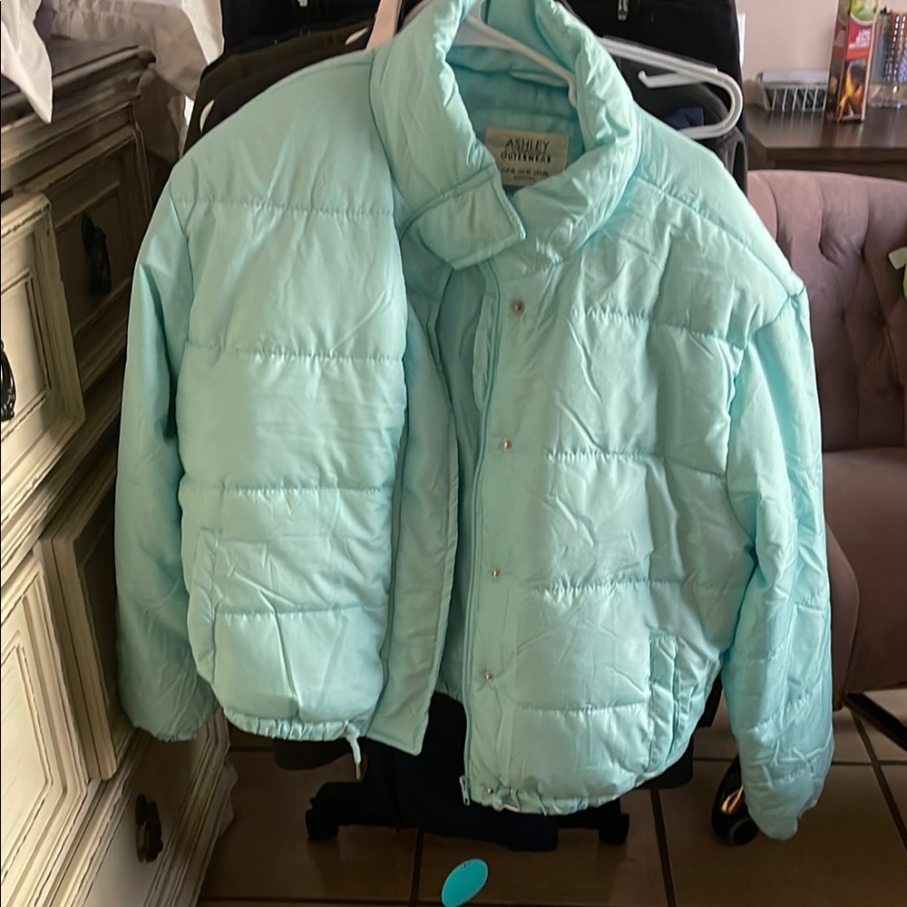 Ashley By 26 International Aqua Puffer Jacket